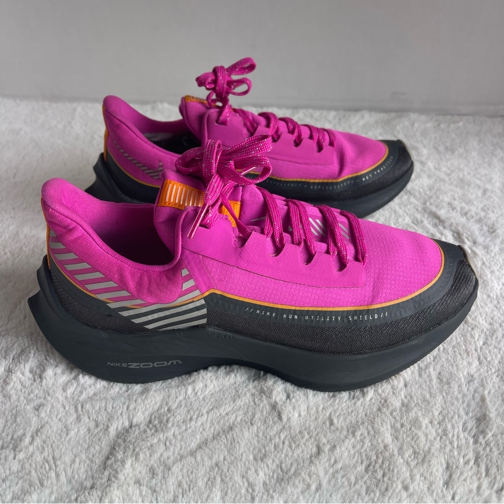 NIKE Air Winflo 6 Running Shoe CT1589-600 Size 6.5